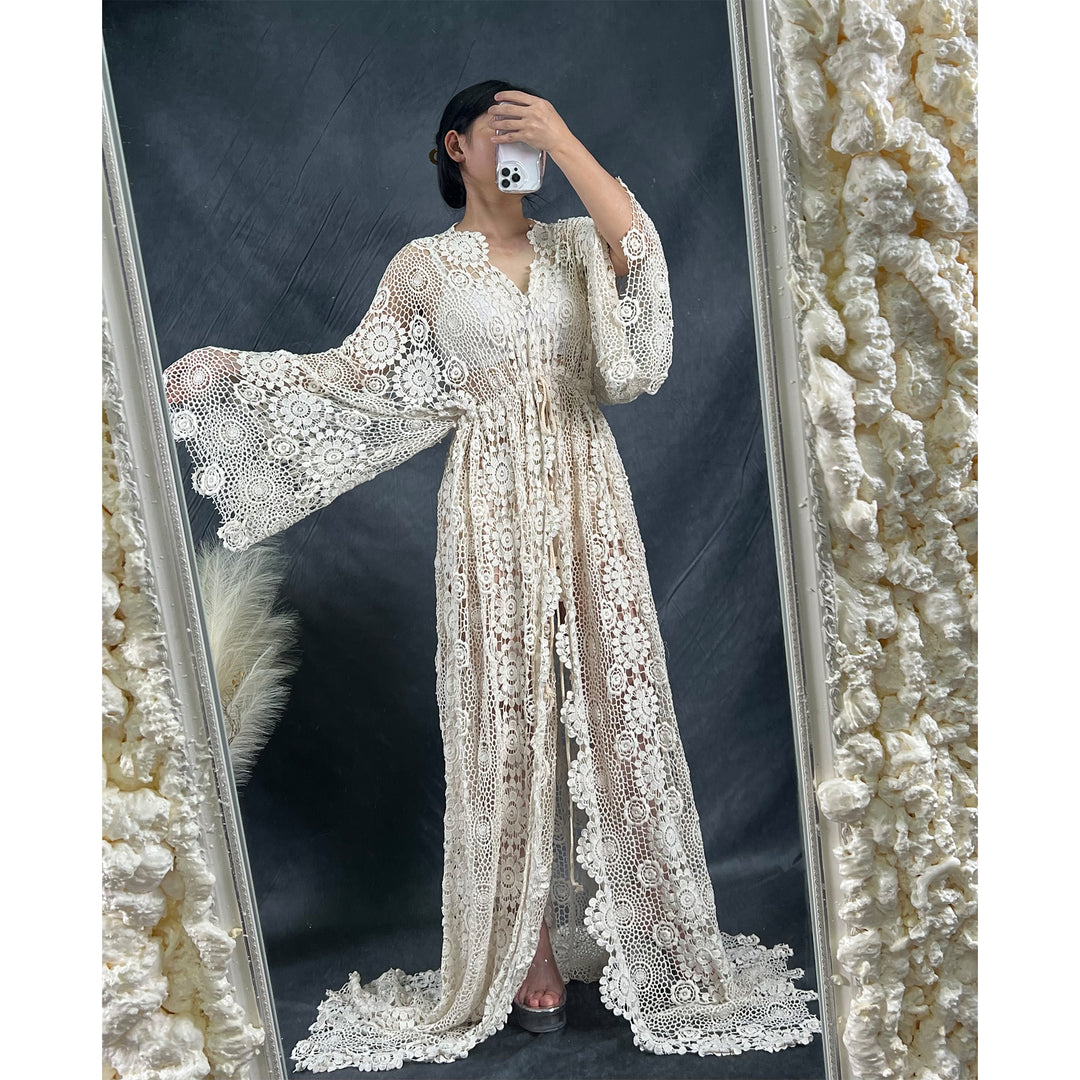 Rent---Elvira Robe