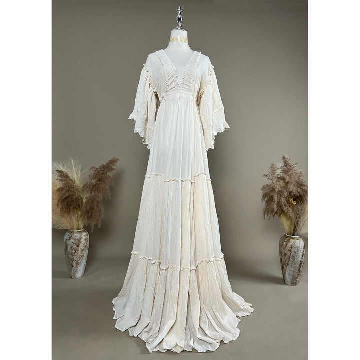 Tina Gown only ship to NZ and AU