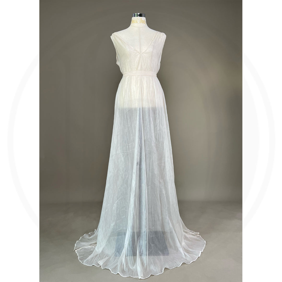 Suzanne Gown (dress and cape are removable)