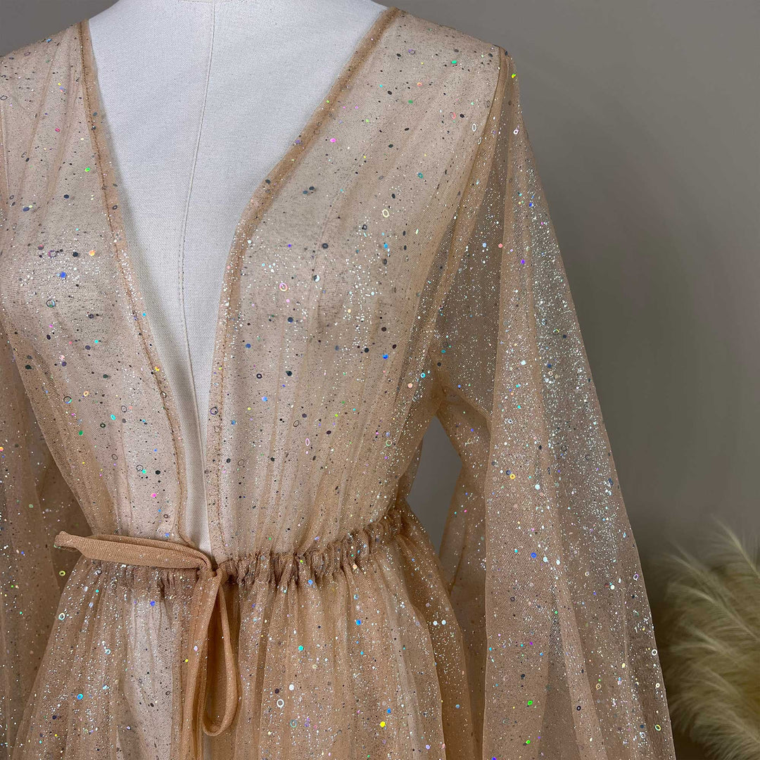 Metis Gown