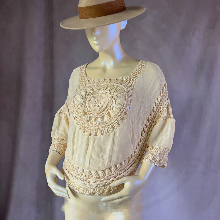 Valerie Top
