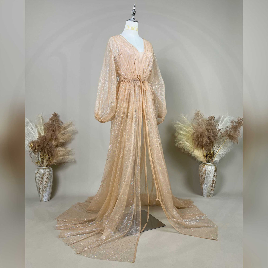 Metis Gown
