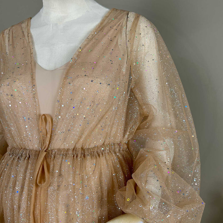 Metis Gown