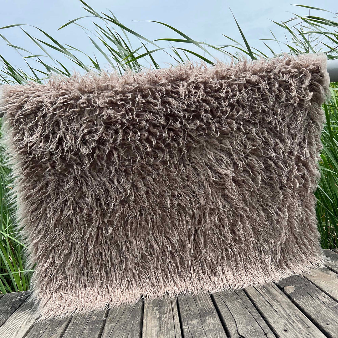 Soft Long Pile Mongolia Faux Fur blanket